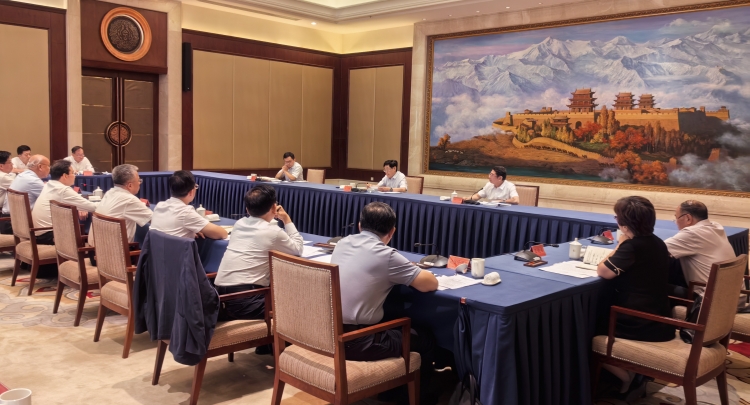 何维率农工党中央调研组赴甘肃开展推动西部大开发形成新格局专题调研